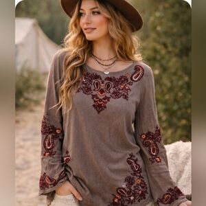Rare Embroidered Long Sleeve Top Boho Hippie Festival Long Sleeve Flare